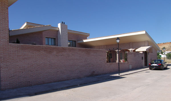 Vivienda unifamiliar aislada en Calle Anselmo MartÃ­n. Alcaudete de la Jara.